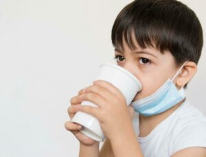 4 cách giúp trẻ sốt xuất huyết nhanh hồi phục